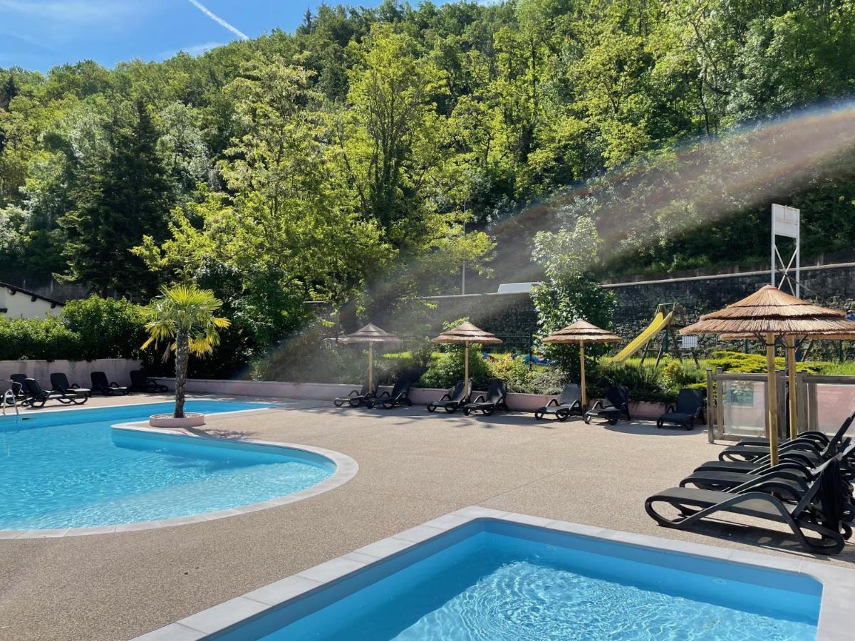 Camping Avec Piscine Et Riviere A Tournon Sur Rhone Ardeche Exterior photo